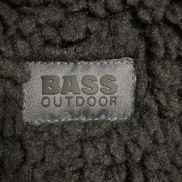 Bass Outdoors Women’s Sherpa Zip Vest Size XL-NWTS - Picture 2 of 4